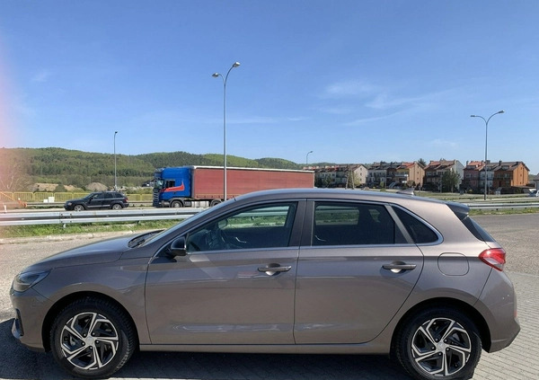 Hyundai I30 cena 83900 przebieg: 21200, rok produkcji 2022 z Wejherowo małe 191